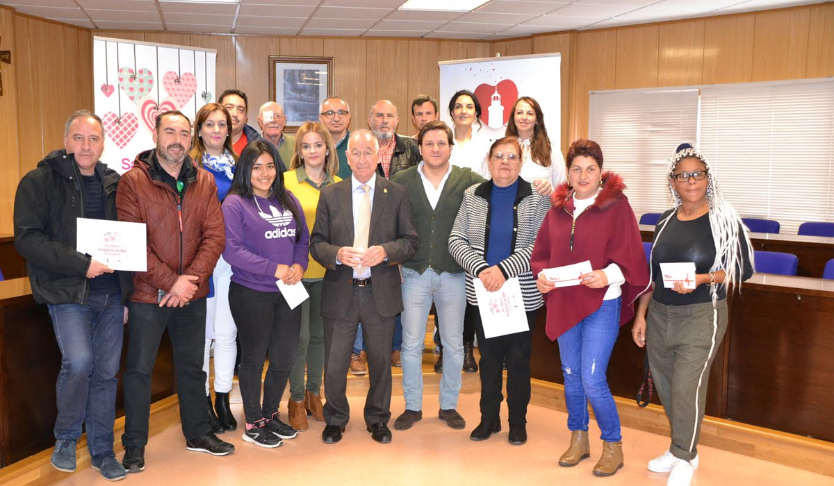 Más de 2.000 personas participan en el sorteo “Roquetas de Mar te enamora”