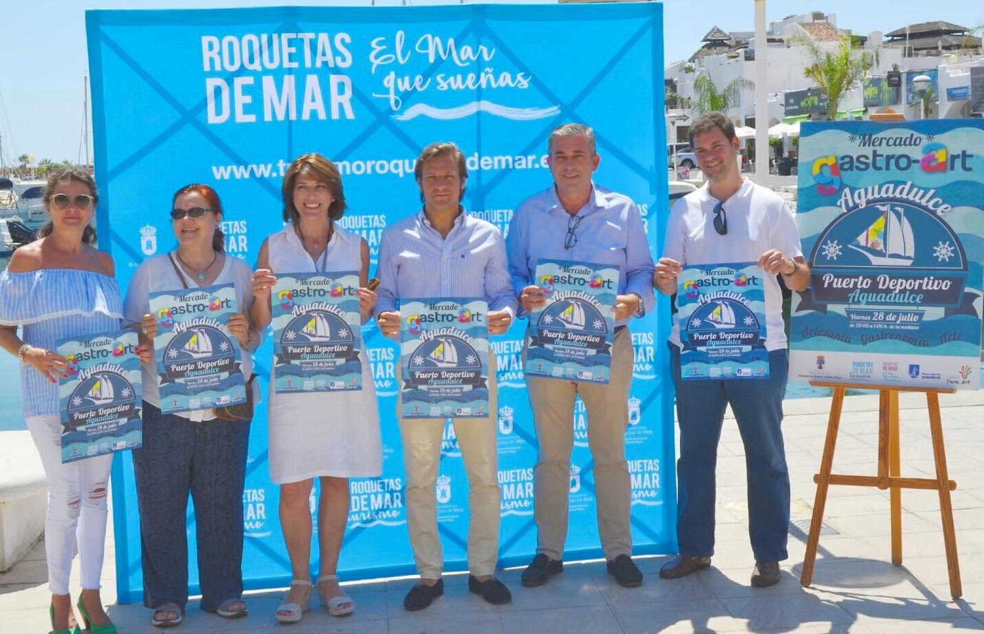 II Encuentro de creadores en el Puerto deportivo de Aguadulce