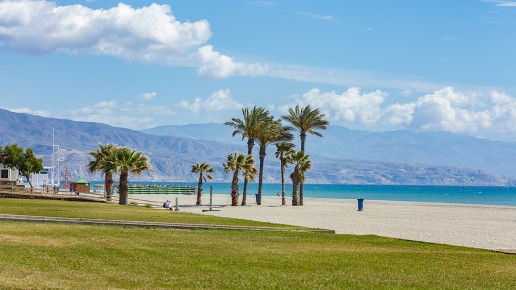 Playa de la Urbanización - Turismo Roquetas de MarPlaya Ventilla - Turismo Roquetas de Mar