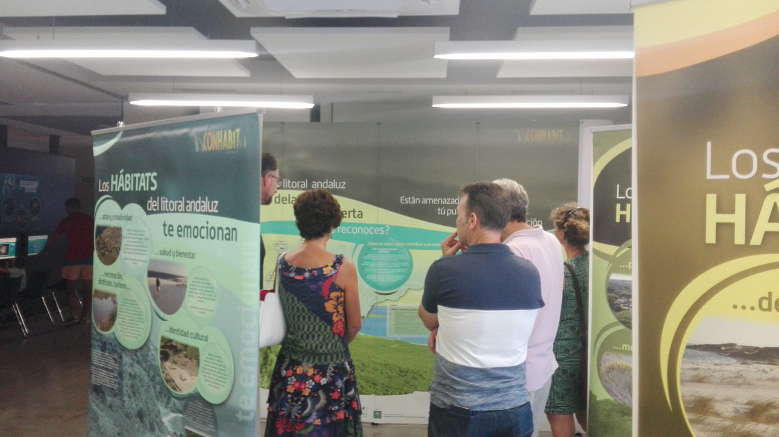 EL AULA DEL MAR DE ROQUETAS LUCE YA LA EXPOSICIÓN SOBRE EL VALOR DE LOS HÁBITATS PRIORITARIOS DE LIFE CONHABIT ANDALUCÍA