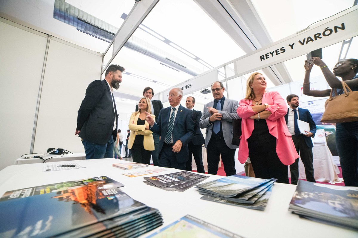 El alcalde inaugura el I Salón Profesional Innova Horeca